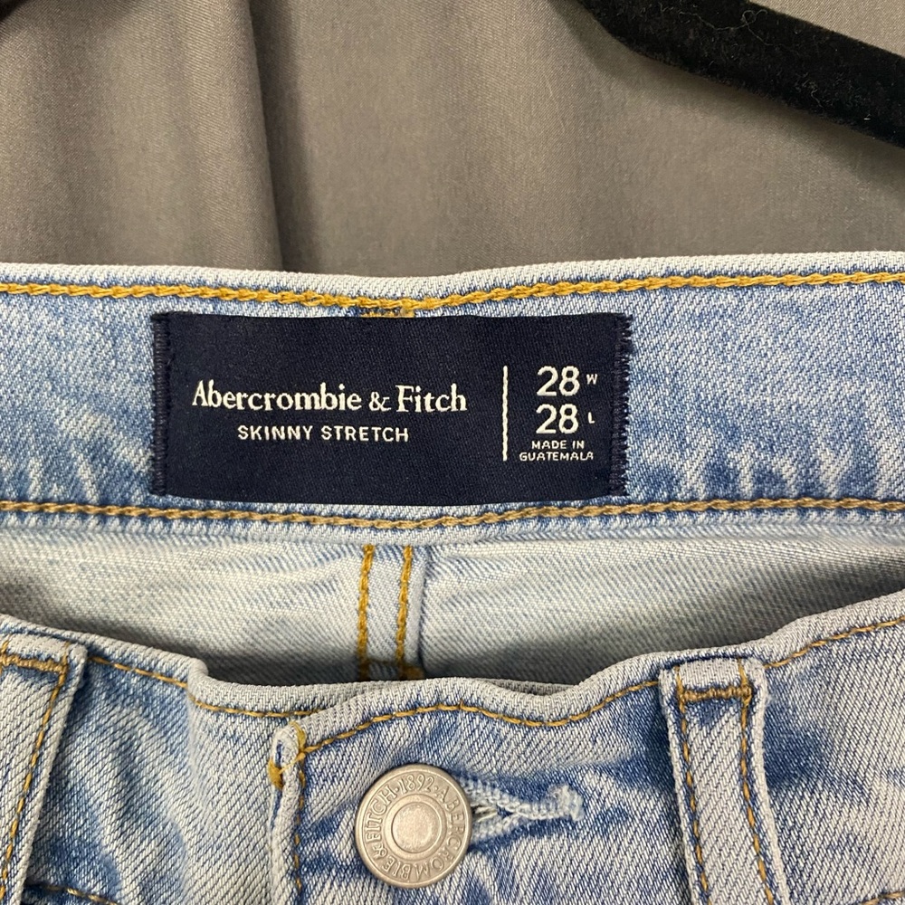 Abercrombie and Fitch high rise skinny jeans